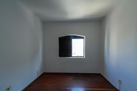 Apartamento para alugar com 128m², 3 quartos e 2 vagasQuarto 2
