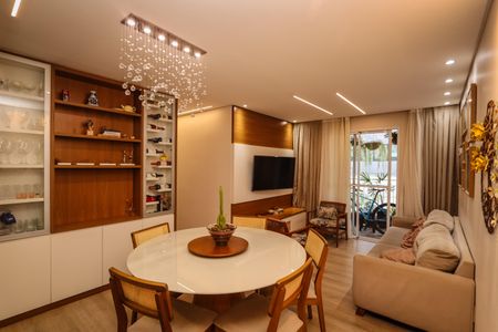 Sala de apartamento à venda com 3 quartos, 78m² em Jardim Bom Tempo, Taboão da Serra