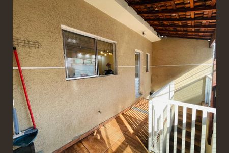 Casa para alugar com 60m², 1 quarto e sem vagaQuintal