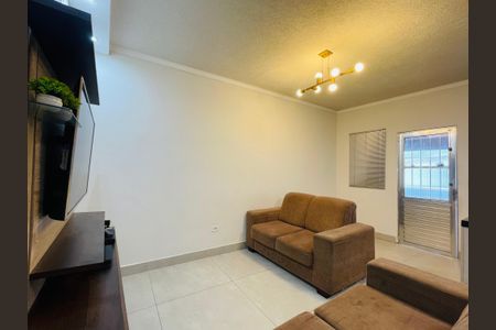 Sala de casa para alugar com 1 quarto, 60m² em Jardim Palmira, Guarulhos