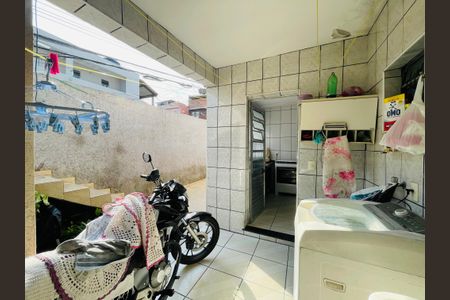 Casa para alugar com 240m², 1 quarto e sem vaga Casa para alugar com 240m², 1 quarto e sem vagaÁrea de Serviço