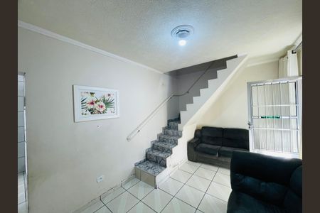 Sala de casa para alugar com 1 quarto, 240m² em Jardim Palmira, Guarulhos