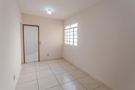 Sala de apartamento para alugar com 2 quartos, 45m² em Santa Cruz, Belo Horizonte