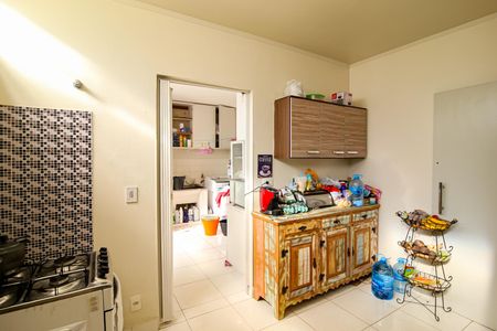 Casa para alugar com 250m², 5 quartos e 4 vagas Casa para alugar com 250m², 5 quartos e 4 vagasCozinha