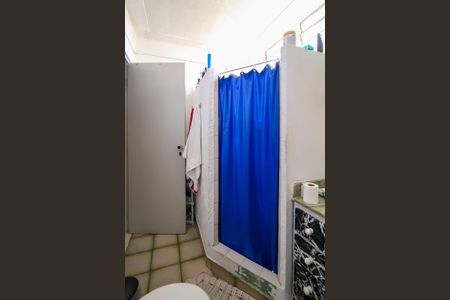 Casa para alugar com 250m², 5 quartos e 4 vagas Casa para alugar com 250m², 5 quartos e 4 vagasBanheiro 2