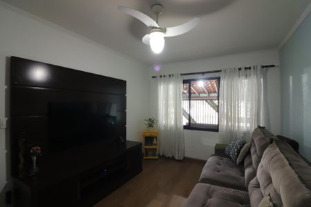 Casa à venda com 222m², 3 quartos e 3 vagasSala 