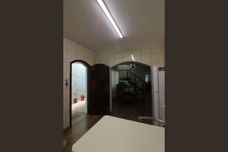 Casa à venda com 222m², 3 quartos e 3 vagasCozinha 