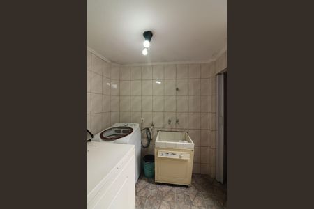 Casa à venda com 222m², 3 quartos e 3 vagasÁrea de Serviço