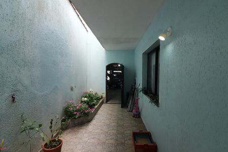 Casa à venda com 222m², 3 quartos e 3 vagasCorredor