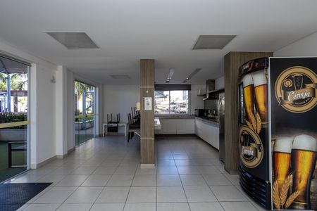 Apartamento à venda com 74m², 3 quartos e 2 vagas Apartamento à venda com 74m², 3 quartos e 2 vagasÁrea comum - Salão de festas