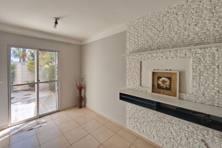 Sala de apartamento para alugar com 2 quartos, 67m² em Jardim Nova Europa, Campinas