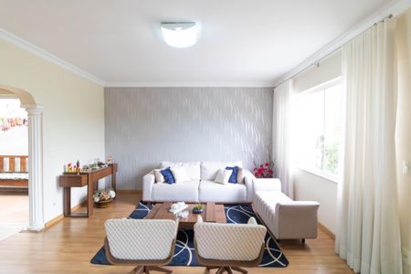 Casa à venda com 310m², 4 quartos e 3 vagasSalas