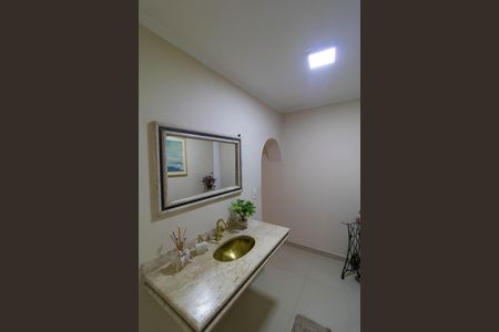 Casa à venda com 310m², 4 quartos e 3 vagasLavabo