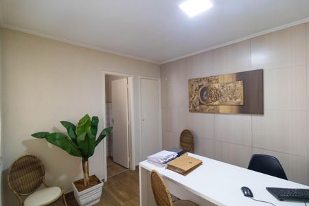 Casa à venda com 310m², 4 quartos e 3 vagasSuíte 02