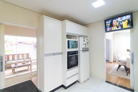 Casa à venda com 310m², 4 quartos e 3 vagasCozinha