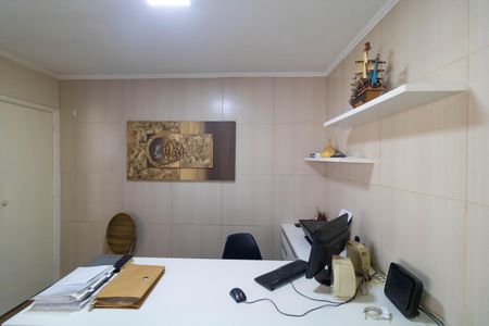 Casa à venda com 310m², 4 quartos e 3 vagasSuíte 02