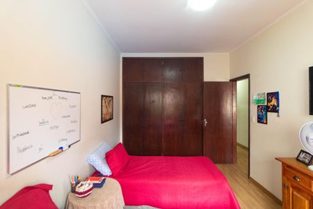 Casa à venda com 310m², 4 quartos e 3 vagasQuarto 02