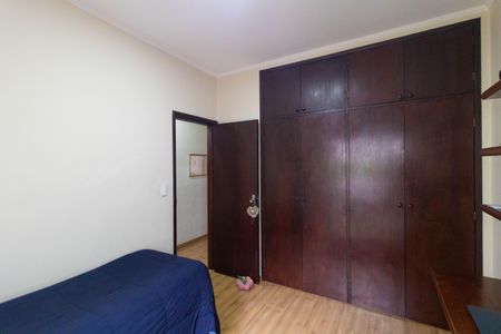 Casa à venda com 310m², 4 quartos e 3 vagasQuarto 01