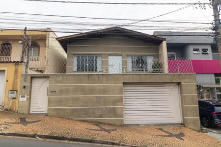 Casa à venda com 310m², 4 quartos e 3 vagasFachada