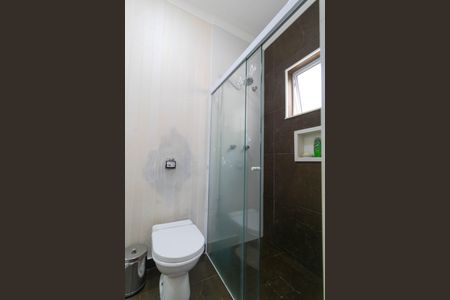 Casa à venda com 310m², 4 quartos e 3 vagasBanheiro da Suíte 01