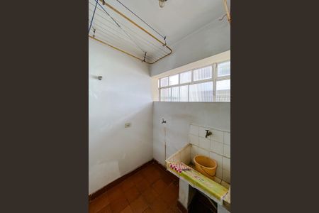 Apartamento à venda com 65m², 2 quartos e 1 vagaÁrea de Serviço