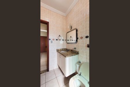 Casa à venda com 136m², 4 quartos e 3 vagasBanheiro