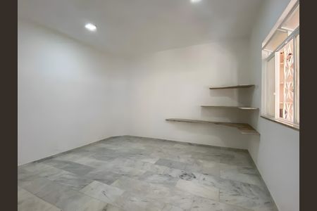 Casa para alugar com 360m², 5 quartos e 10 vagas Casa para alugar com 360m², 5 quartos e 10 vagasQuarto 4