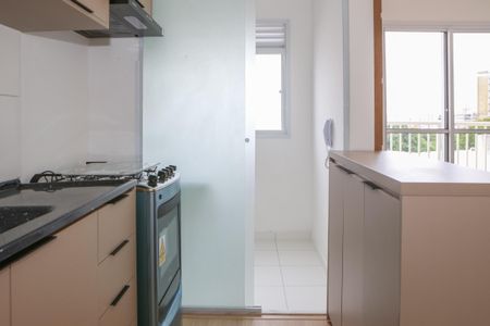 Apartamento para alugar com 57m², 2 quartos e sem vagaCozinha e Área de Serviço