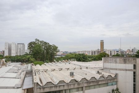 Apartamento para alugar com 57m², 2 quartos e sem vagaVista da Sacada