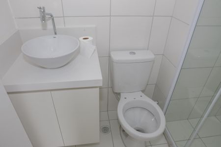 Apartamento para alugar com 57m², 2 quartos e sem vagaBanheiro