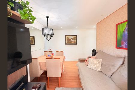 Sala de apartamento à venda com 2 quartos, 54m² em Jardim das Samambaias, Jundiaí