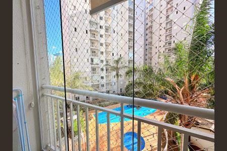 Sacada de apartamento à venda com 2 quartos, 54m² em Jardim das Samambaias, Jundiaí