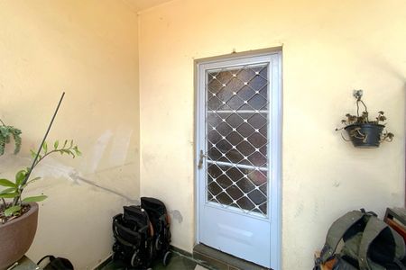 Casa à venda com 129m², 2 quartos e 4 vagasEntrada