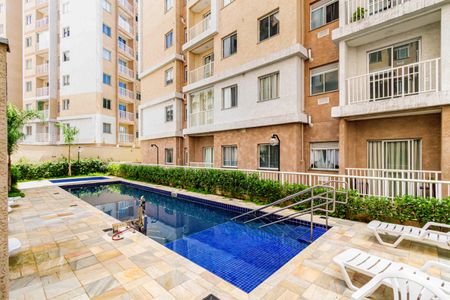 Apartamento para alugar com 57m², 2 quartos e sem vaga Apartamento para alugar com 57m², 2 quartos e sem vagaÁrea comum - Piscina