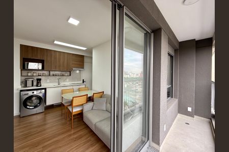 Apartamento para alugar com 37m², 2 quartos e sem vaga Apartamento para alugar com 37m², 2 quartos e sem vagaSacada