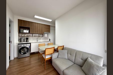 Apartamento para alugar com 37m², 2 quartos e sem vaga Apartamento para alugar com 37m², 2 quartos e sem vagaSala