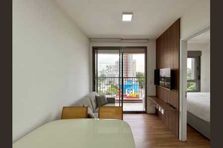 Sala  de apartamento à venda com 2 quartos, 37m² em Santo Amaro, São Paulo