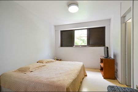 Apartamento para alugar com 190m², 3 quartos e 2 vagas Apartamento para alugar com 190m², 3 quartos e 2 vagasSuíte