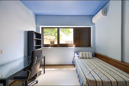 Apartamento para alugar com 190m², 3 quartos e 2 vagas Apartamento para alugar com 190m², 3 quartos e 2 vagasQuarto 3