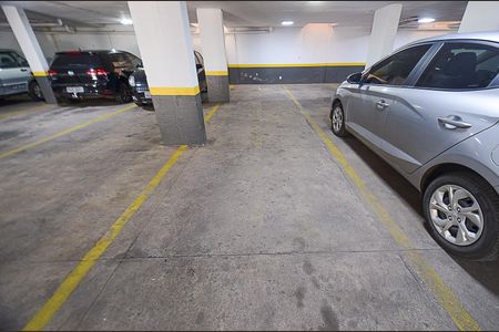 Apartamento para alugar com 190m², 3 quartos e 2 vagas Apartamento para alugar com 190m², 3 quartos e 2 vagasGaragem