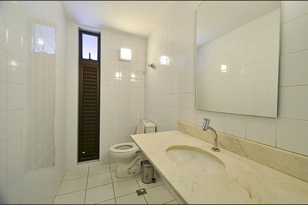 Apartamento para alugar com 190m², 3 quartos e 2 vagas Apartamento para alugar com 190m², 3 quartos e 2 vagasÁrea Comum