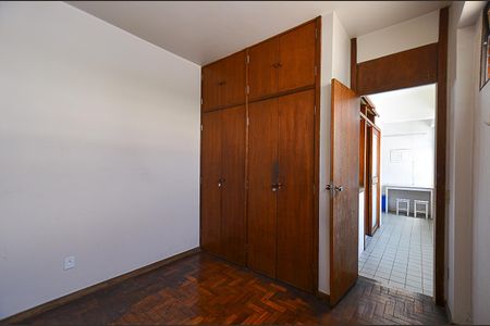 Apartamento para alugar com 190m², 3 quartos e 2 vagas Apartamento para alugar com 190m², 3 quartos e 2 vagasQuarto de Serviço