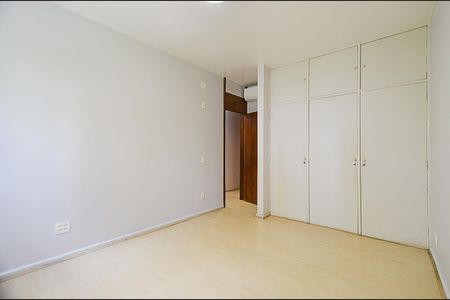 Apartamento para alugar com 190m², 3 quartos e 2 vagas Apartamento para alugar com 190m², 3 quartos e 2 vagasQuarto 1