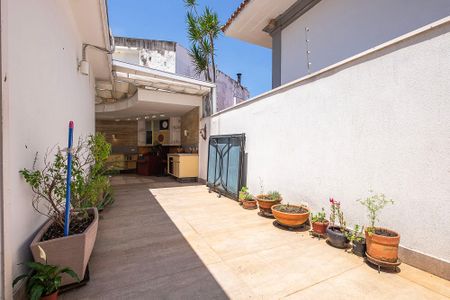 Casa à venda com 420m², 4 quartos e 5 vagasÁrea de Serviço