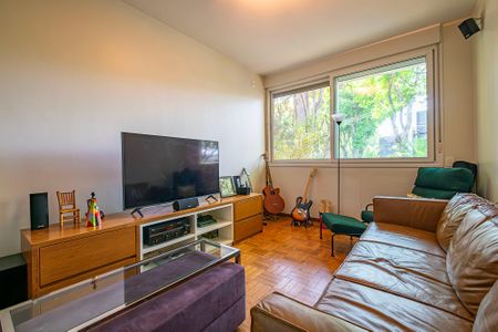 Casa à venda com 420m², 4 quartos e 5 vagasQuarto 4