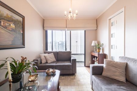 Apartamento à venda com 70m², 2 quartos e 1 vaga Apartamento à venda com 70m², 2 quartos e 1 vagaSala