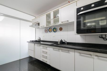 Apartamento à venda com 70m², 2 quartos e 1 vaga Apartamento à venda com 70m², 2 quartos e 1 vagaCozinha