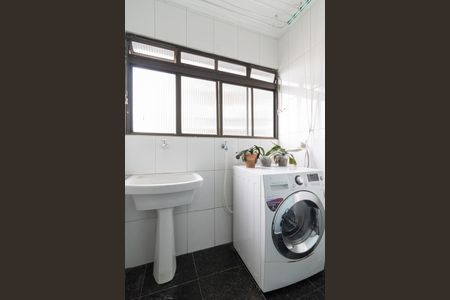 Apartamento à venda com 70m², 2 quartos e 1 vaga Apartamento à venda com 70m², 2 quartos e 1 vagaÁrea de Serviço