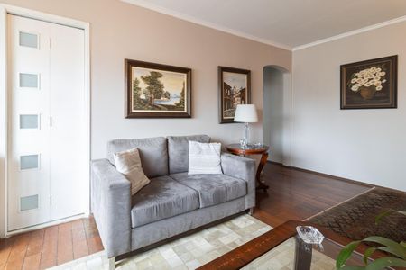 Apartamento à venda com 70m², 2 quartos e 1 vaga Apartamento à venda com 70m², 2 quartos e 1 vagaSala