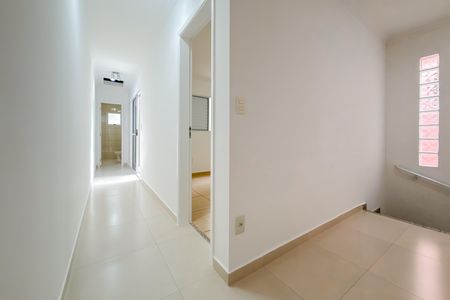 Casa para alugar com 150m², 3 quartos e 2 vagasCorredor